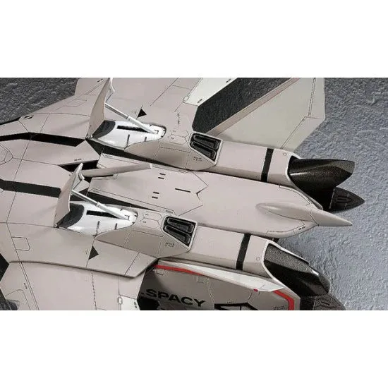 MACROSS PLUS : 1/72 VF-11B Thunderbolt