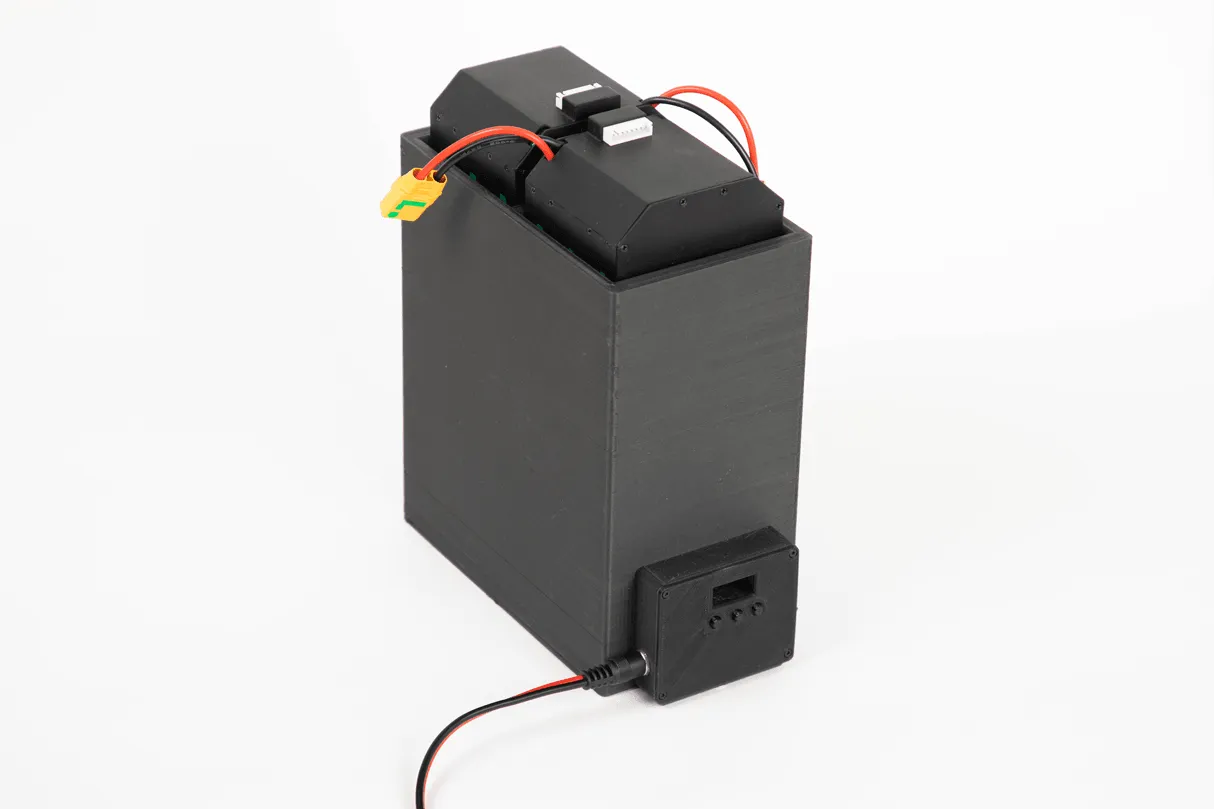 Titan X8 Intelligent Flight Battery Heater